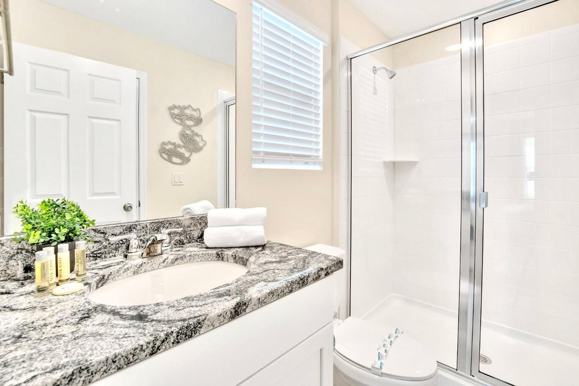 Stunning Rare Lake Front 7Br Holiday Home - Sleeps 14 - Pool, Hot Tub, & Games! Orlando Exterior foto